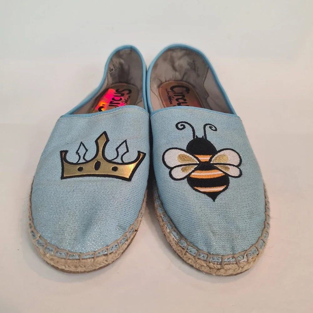 Circus by Sam Edelman Leni Espadrille Flats Blue Bee Crown 8.5M Sparkly Vacation